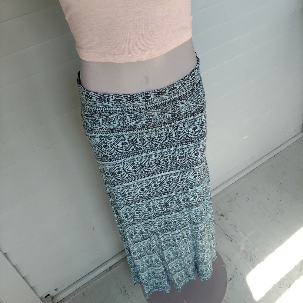 B_Envied maxi skirt